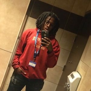 Meet your Posher, Jamari